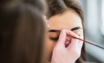 Design de Sobrancelhas