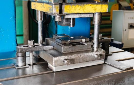 NR 12 Básico - Segurança no Trabalho em Prensas e Similares